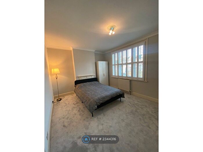 3 Bedroom Terraced House To Rent In London, London, SE2