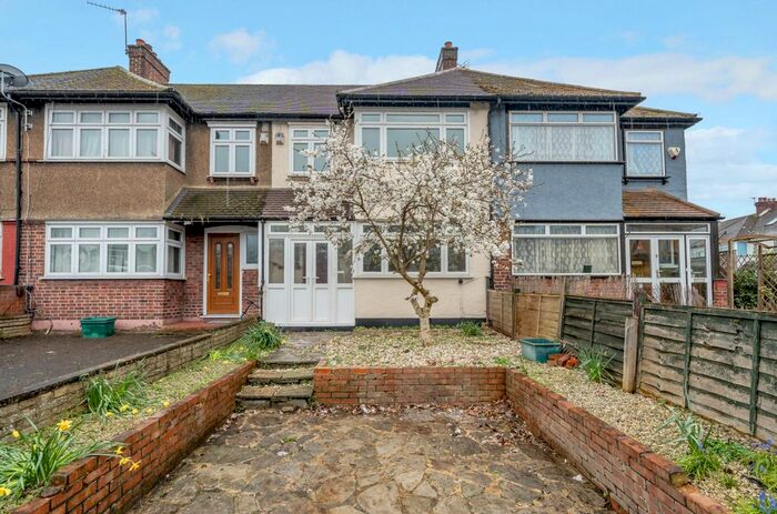 3 Bedroom Property To Rent In Kingston Road, New Malden, KT3