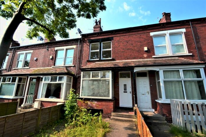 4 Bedroom Terraced House To Rent In Meanwood Road, Meanwood, Leeds, LS6