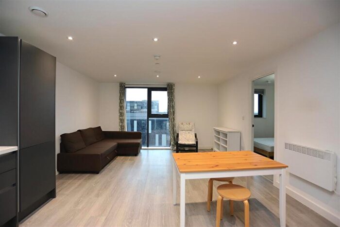1 Bedroom Apartment For Sale In Downtown, Salford, M5