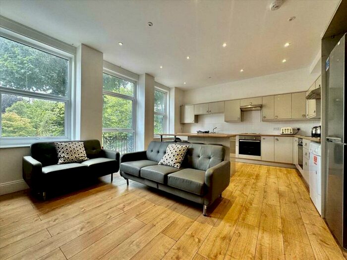 8 Bedroom House To Rent In Queen Anne Terrace, Plymouth, PL4