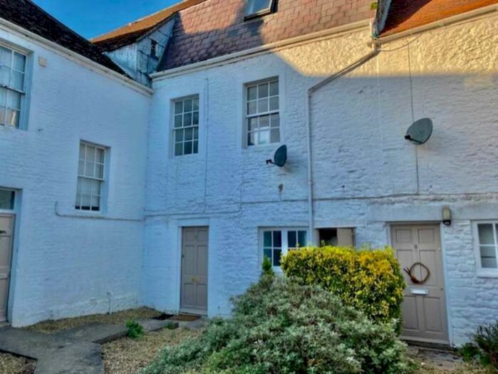 1 Bedroom Flat To Rent In Christchurch Street East, Frome, BA11