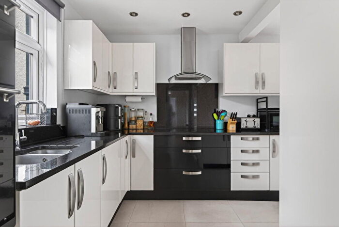 4 Bedroom Semi Detached House For Sale In Gadesden Road, West Ewell, KT19