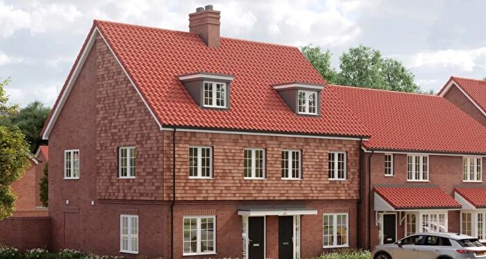 3 Bedroom Semi Detached House For Sale In The Kentwell, Yare Green, Thetford, IP25