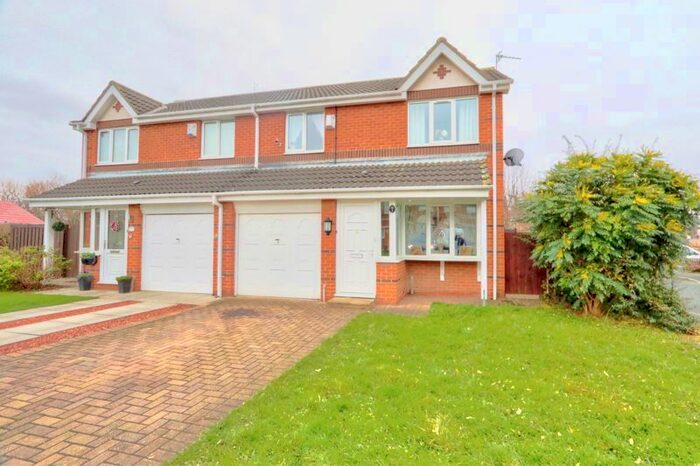 3 Bedroom Property To Rent In Ford Place, Stockton-On-Tees TS18