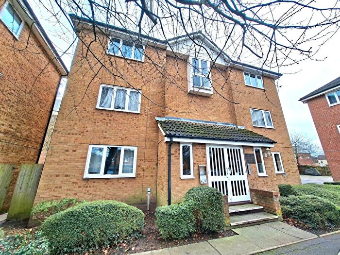 2 Bedroom Flat For Sale In Flamborough Close, Woodston, Peterborough, PE2