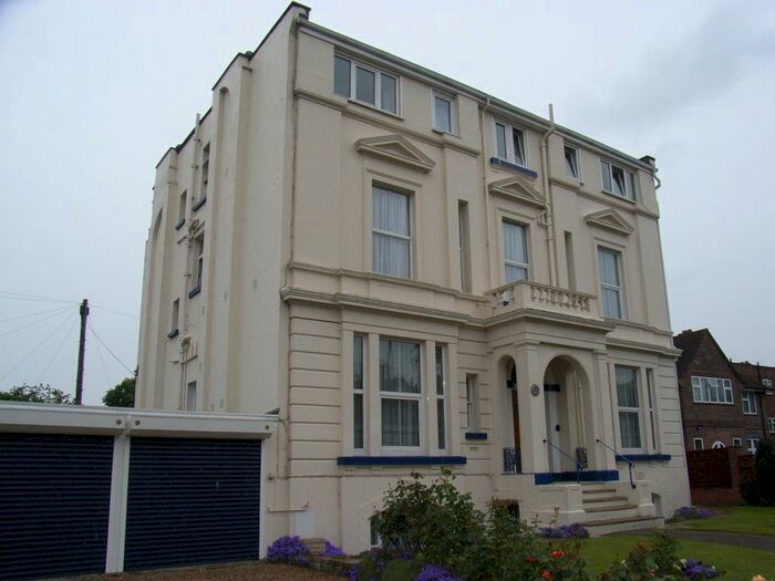 Studio To Rent In Bath Road, Reading, RG1