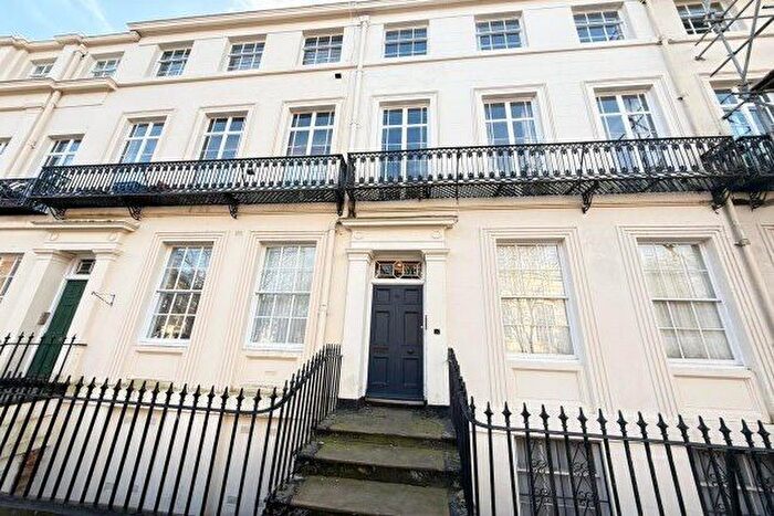 2 Bedroom Flat To Rent In Huskisson Street, Liverpool, L8