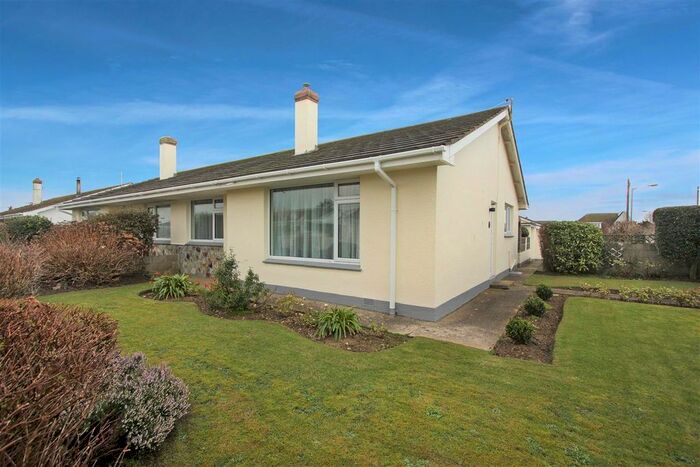 2 Bedroom Bungalow To Rent In Carneton Close, Crantock, Newquay, TR8