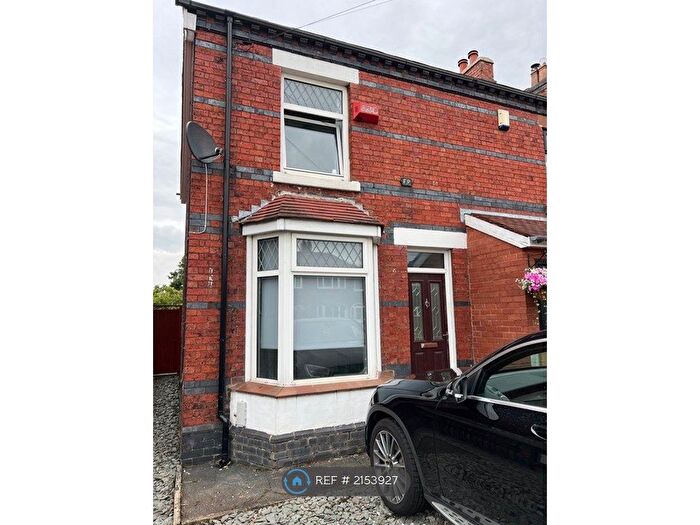 3 Bedroom Semi-Detached House To Rent In Remer Street, Crewe, CW1