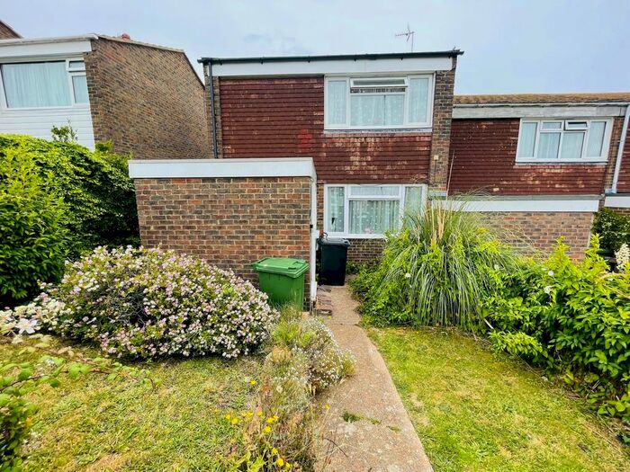 2 Bedroom Terraced House To Rent In Faversham Road, Eastbourne, BN23