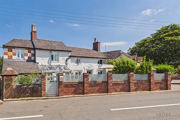 3 Bedroom Cottage For Sale In Anslow Road, Hanbury, Burton-On-Trent, DE13
