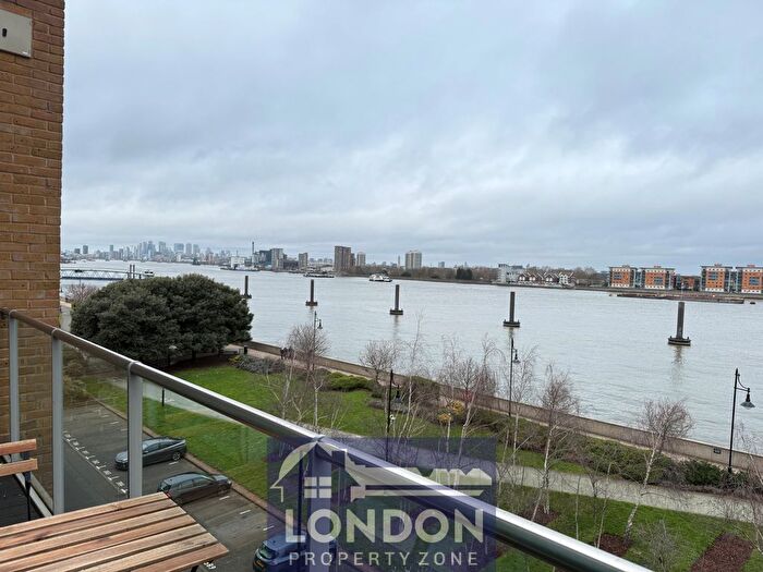 2 Bedroom Flat To Rent In Argyll Road, Woolwich, SE18