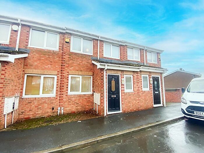 2 Bedroom Terraced House For Sale In Rosehill Road, Wallsend, NE28