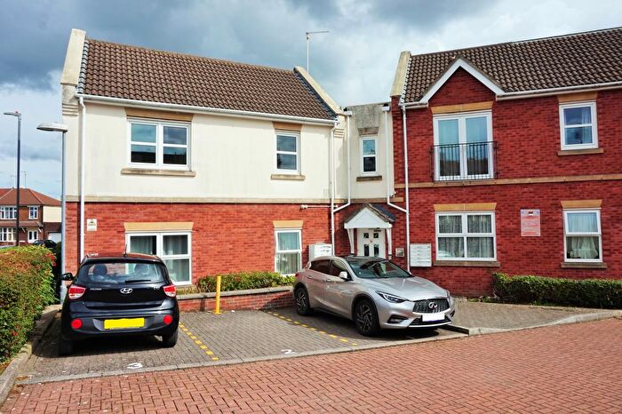 1 Bedroom Flat To Rent In Kennington Avenue, Kingswood, BS15
