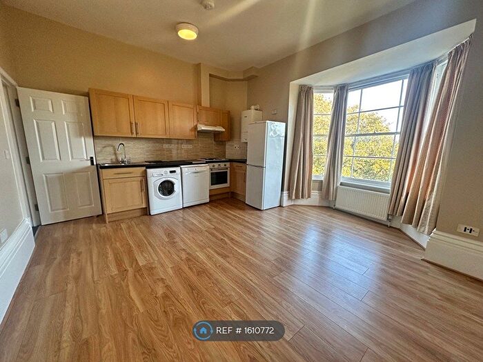 1 Bedroom Flat To Rent In Dover Place, Bristol, BS8