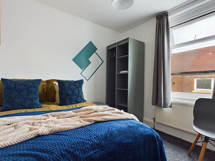4 Bedroom Flat To Rent In Edinburgh Road, Liverpool, L7