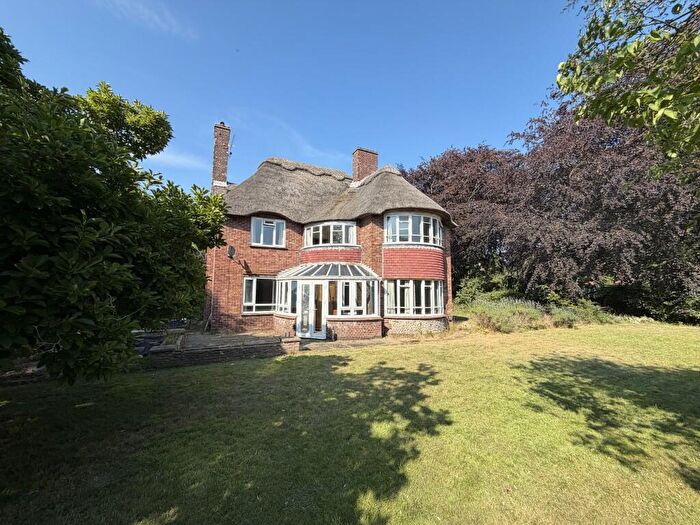 4 Bedroom Detached House For Sale In Cherry Tree Lane, North Walsham, Norfolk, NR28