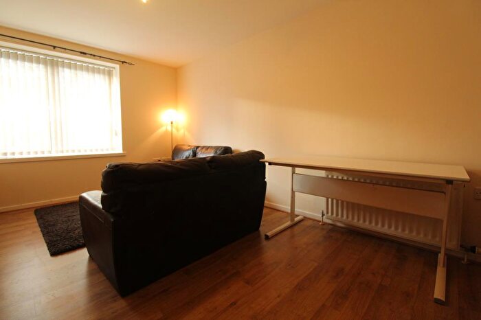 1 Bedroom Flat To Rent In King Street, Ground Right, AB24