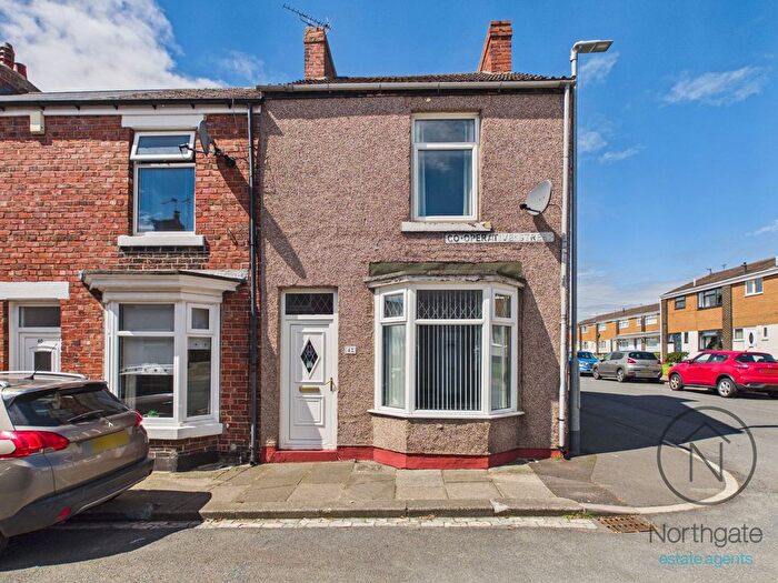 3 Bedroom End Of Terrace House For Sale In Co-Operative Street, Shildon, DL4