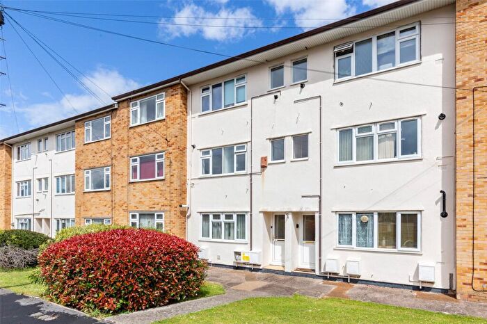 2 Bedroom Apartment For Sale In Charlton Mead Drive, Bristol, BS10