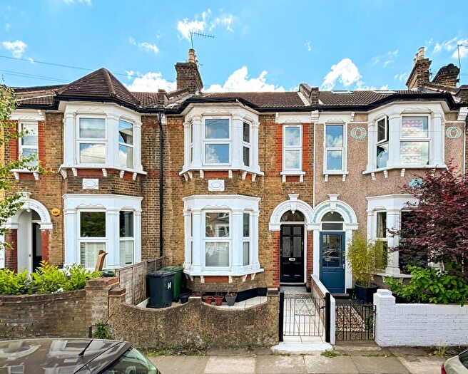 4 Bedroom Terraced House To Rent In Hawstead Road, Catford, London, SE6