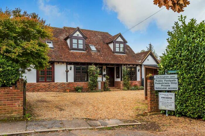 4 Bedroom Detached House For Sale In Mapledrakes Road, Ewhurst, GU6