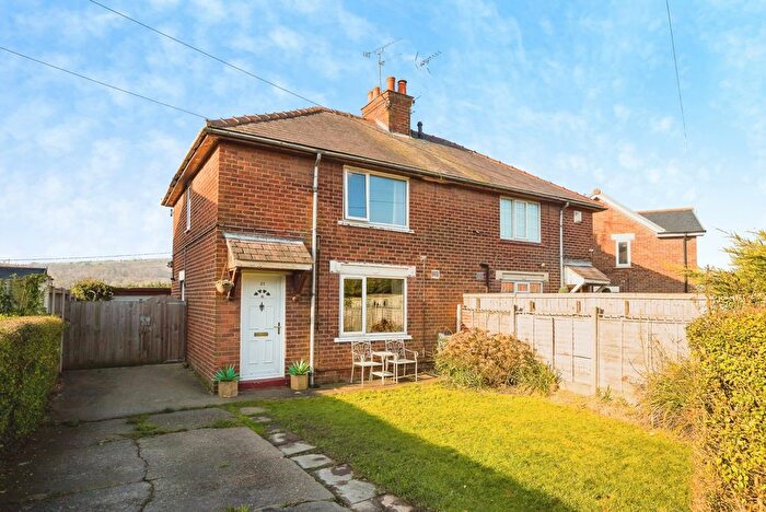 2 Bedroom Semi Detached House For Sale In Bryn Clywedog, Coedpoeth, Wrexham, LL11