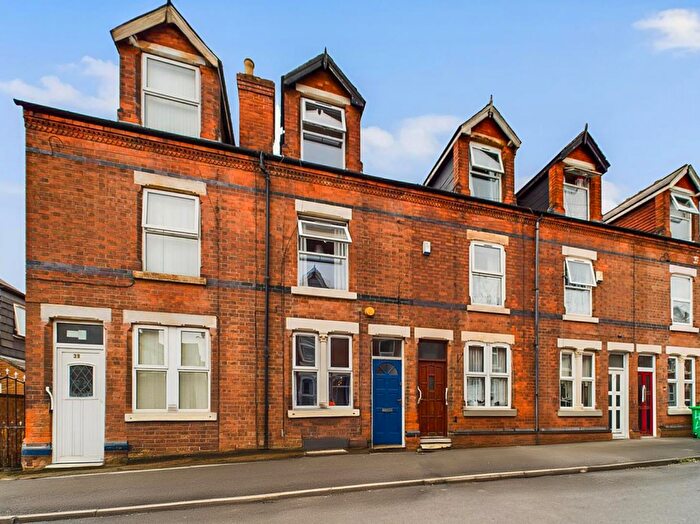 3 Bedroom Terraced House To Rent In Westwood Road, Sneinton, Nottingham, NG2