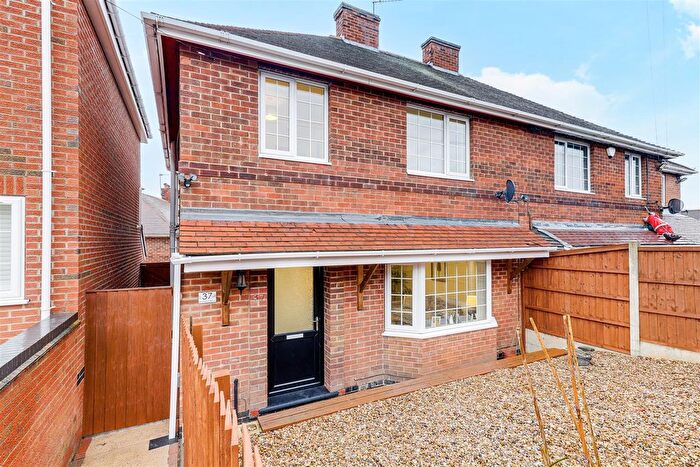 3 Bedroom Semi Detached House For Sale In Burlington Road, Carlton, Nottinghamshire, NG4