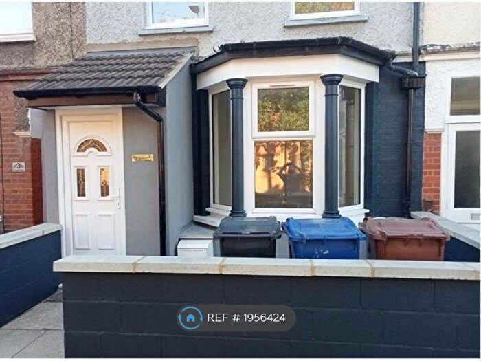 5 Bedroom Terraced House To Rent In Southland Terrace, Purfleet, RM19