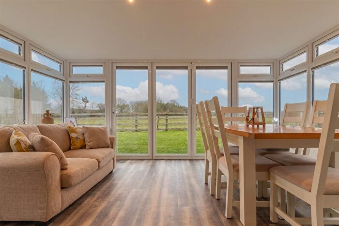 2 Bedroom Detached Bungalow For Sale In Shuckburgh Road, Priors Marston, Southam, CV47