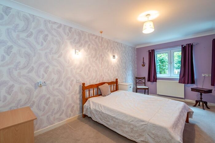 1 Bedroom Property For Sale In Henty Gardens, Chichester, PO19
