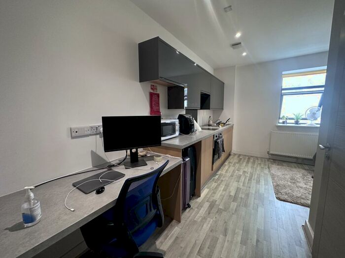 Studio To Rent In Marvell Lane Flat, PL4