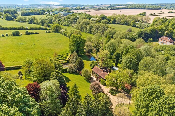 4 Bedroom Detached House For Sale In Mill Court, Froyle, GU34