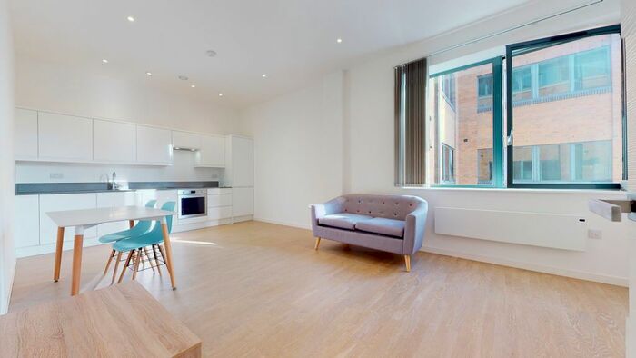 1 Bedroom Flat To Rent In Riverbank Way, Brentford, TW8