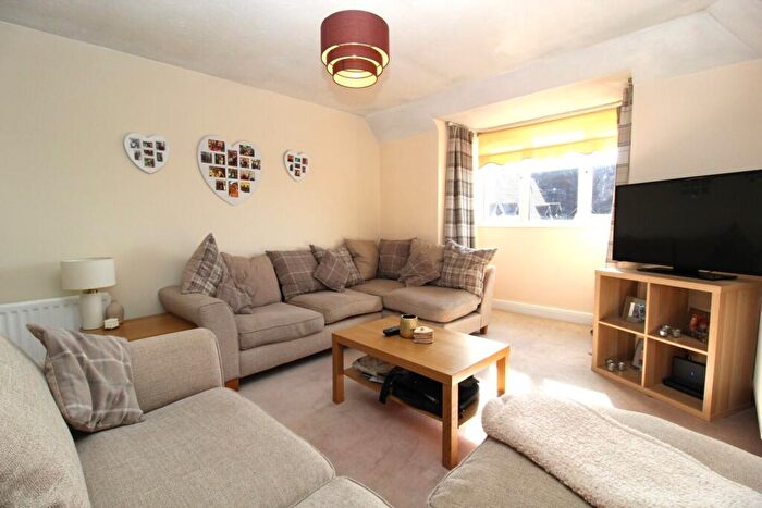 2 Bedroom Apartment To Rent In South Court, Summerfields, CM4