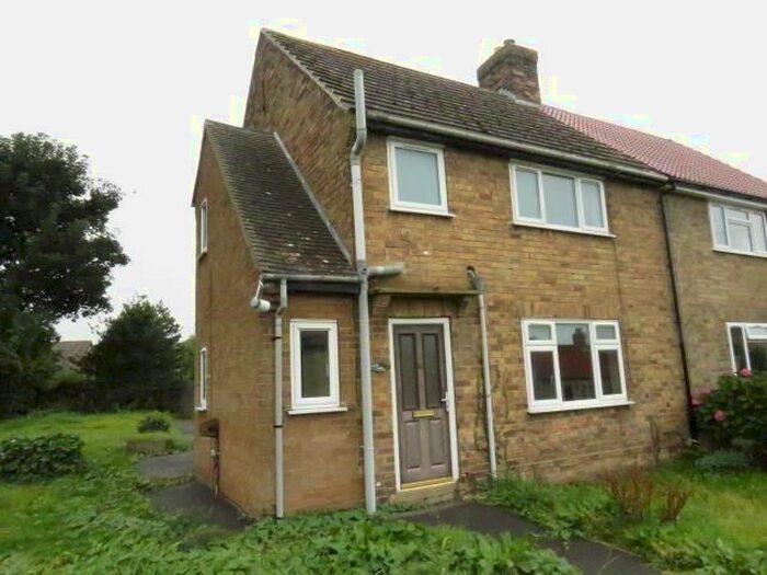 3 Bedroom Semi-Detached House For Sale In Railway Street, Slingsby, York YO62