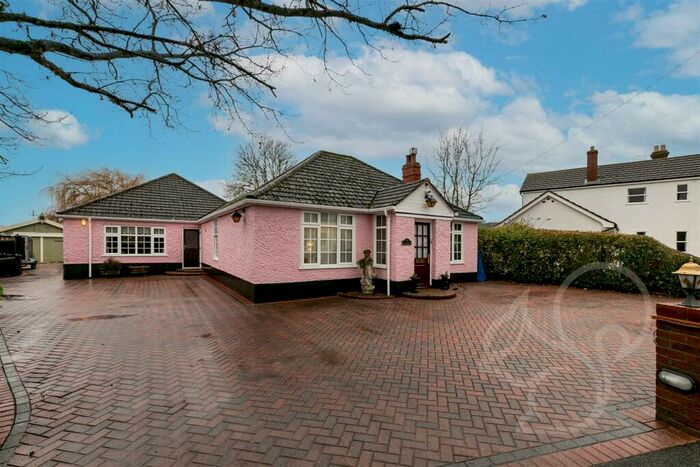 4 Bedroom Detached Bungalow For Sale In Tollesbury Road, Tolleshunt D'arcy, Maldon, CM9