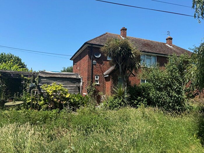 3 Bedroom Semi Detached House For Sale In Cherry Cottages, Sheppey Way, Bobbing, Sittingbourne, Kent, ME9