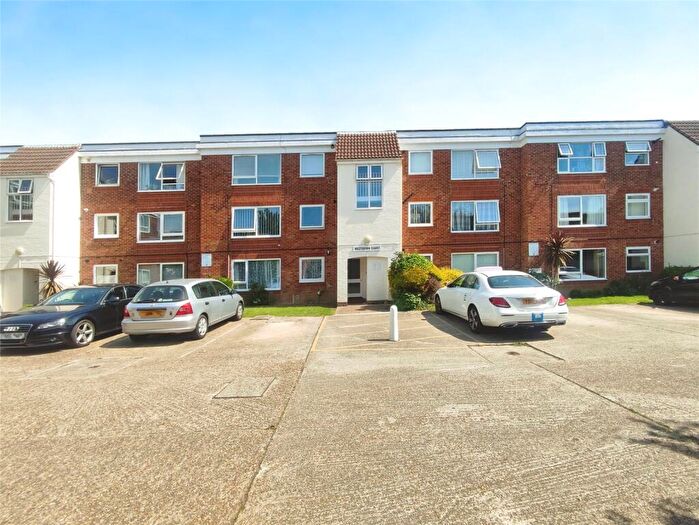 2 Bedroom Apartment For Sale In Westdown Court, Downview Road, Worthing, BN11