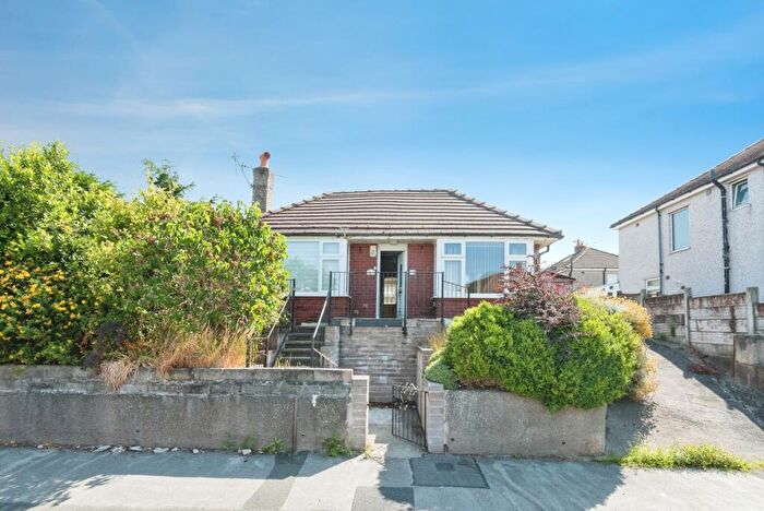 3 Bedroom Bungalow For Sale In Lowlands Road, Morecambe, Lancashire, LA4