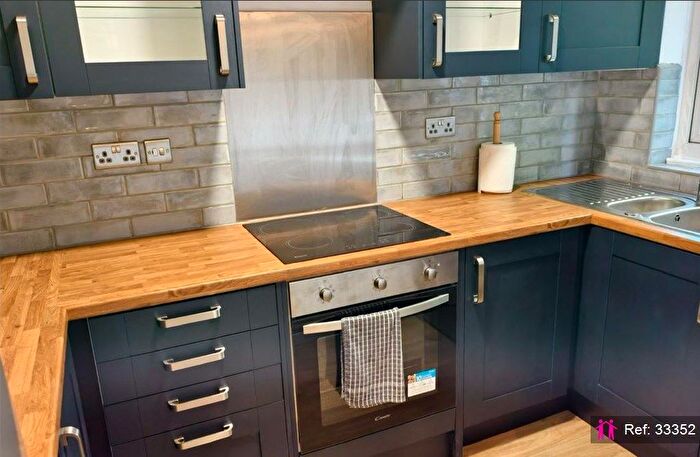 1 Bedroom Flat For Sale In Ollgar Close, London, W12