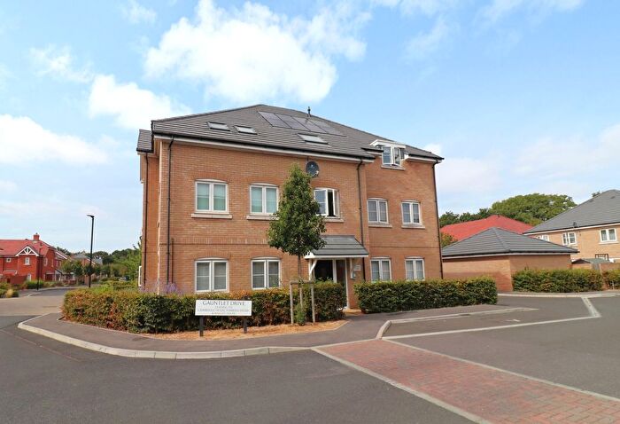 1 Bedroom Flat For Sale In Gauntlet Drive, Netley Abbey, SO31
