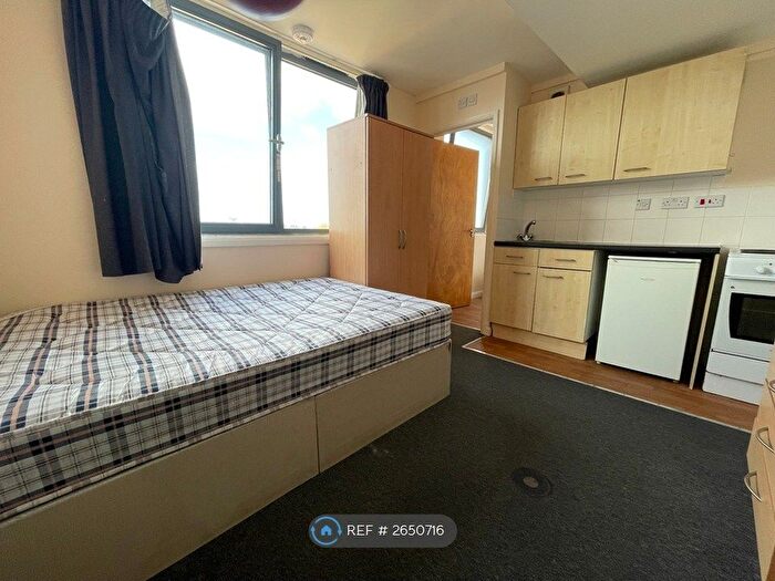 Studio To Rent In Mede House, Southampton, SO15