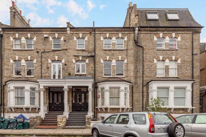 2 Bedroom Flat To Rent In Edith Road, London, W14