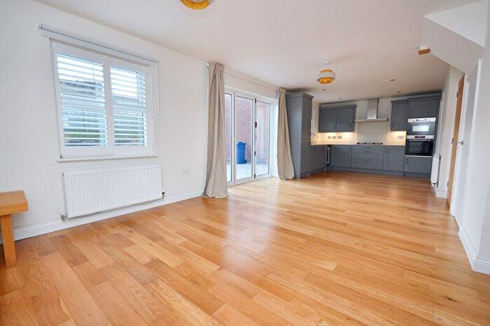 4 Bedroom Detached House For Sale In Somerset Avenue, Alnwick, NE66