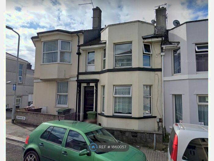 2 Bedroom Flat To Rent In Station Road, Keyham, Plymouth, PL2