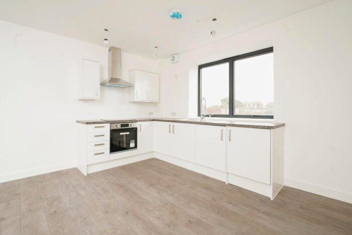 2 Bedroom Flat To Rent In Trulock Road, Tottenham, London, N17