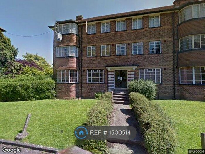 2 Bedroom Flat To Rent In Cresta Court, London, W5